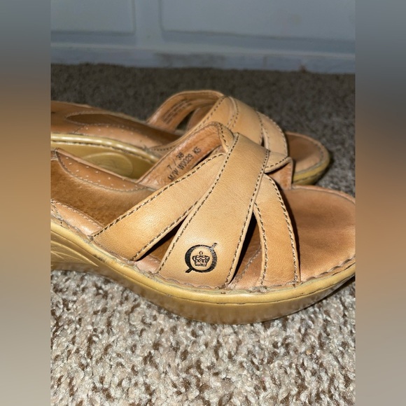 BORN Womens Beige Slip On Wedge Heel Sandals - Picture 2 of 11